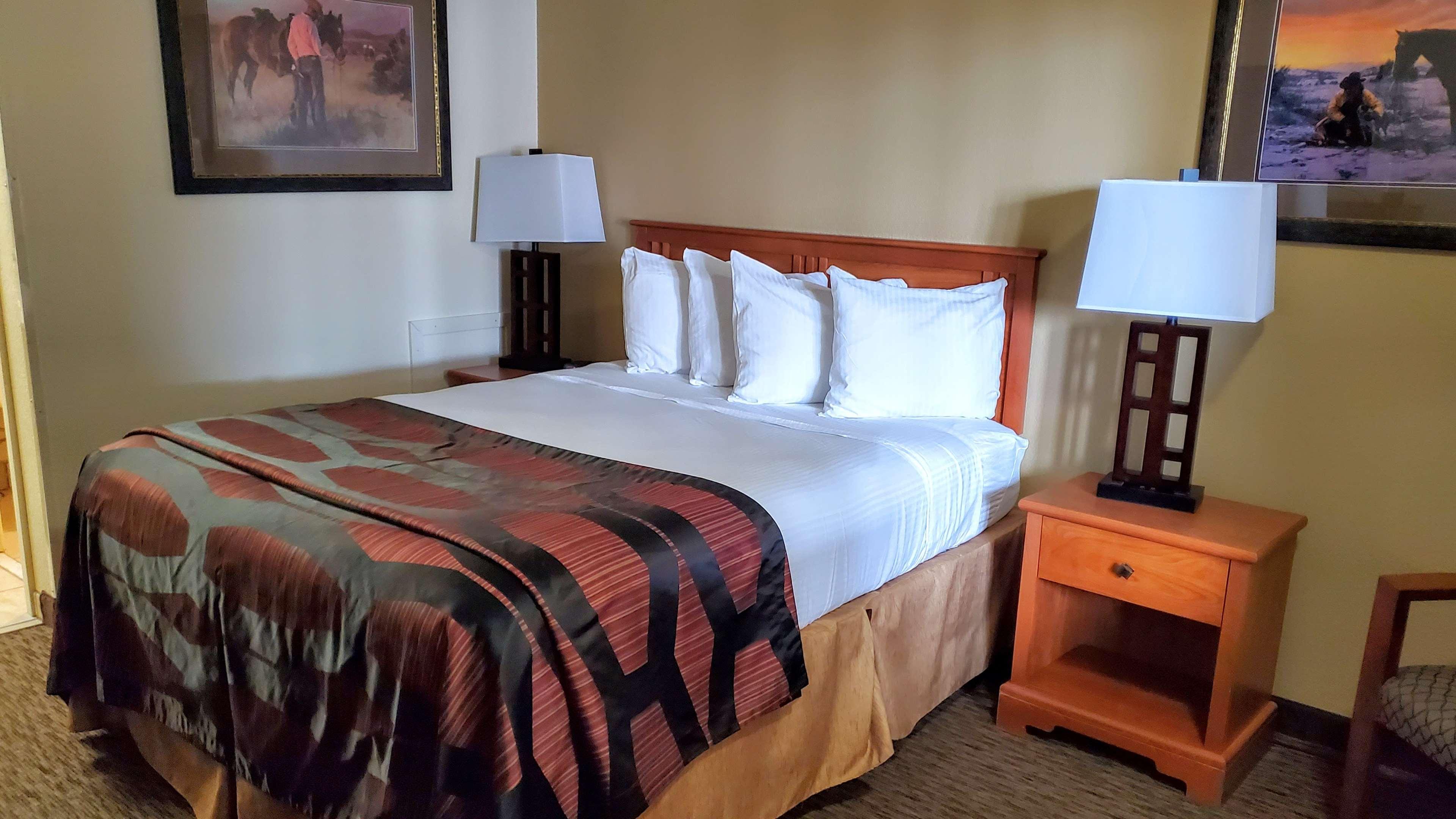 וול Best Western Plains Motel מראה חיצוני תמונה