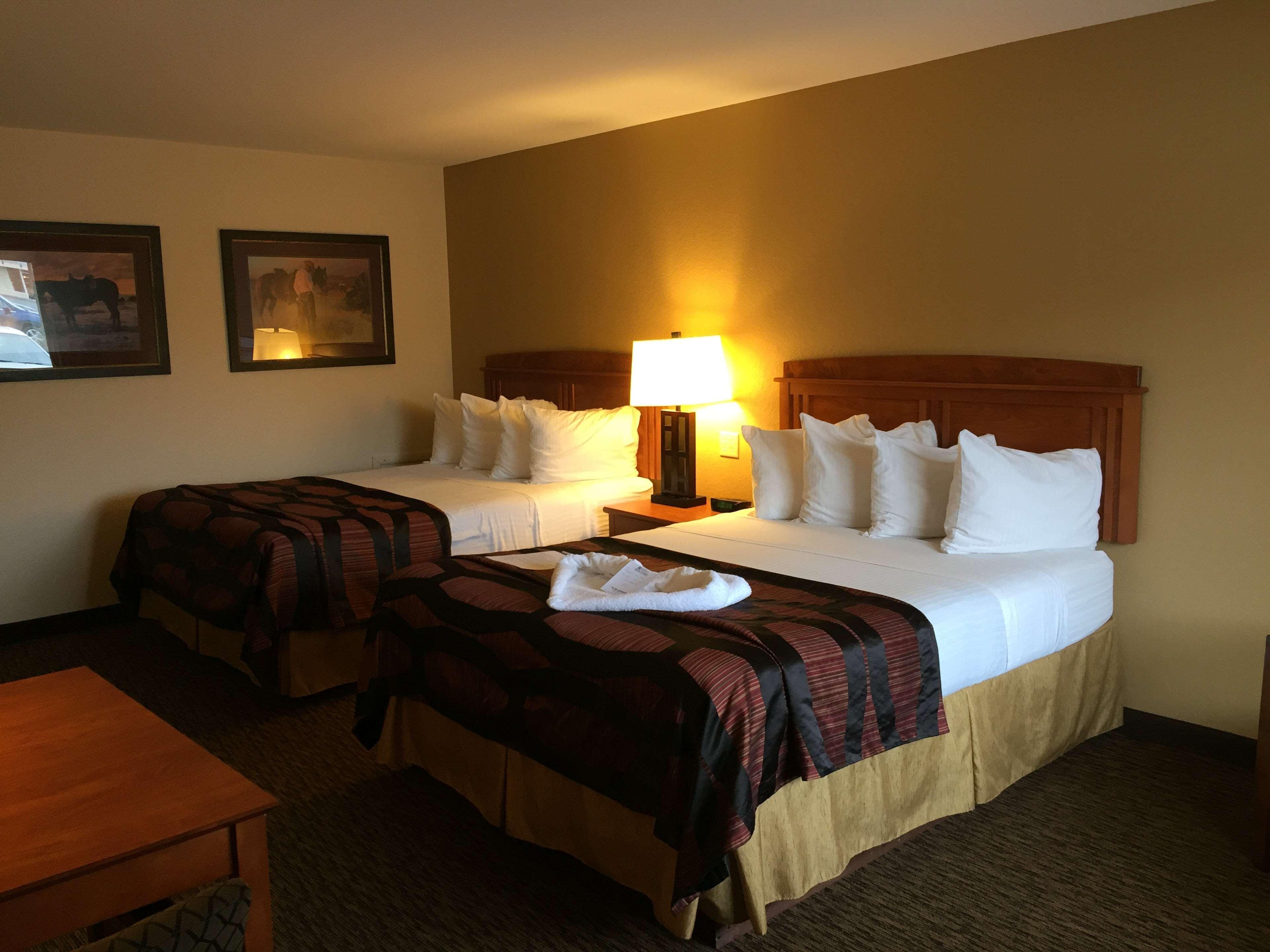 וול Best Western Plains Motel מראה חיצוני תמונה
