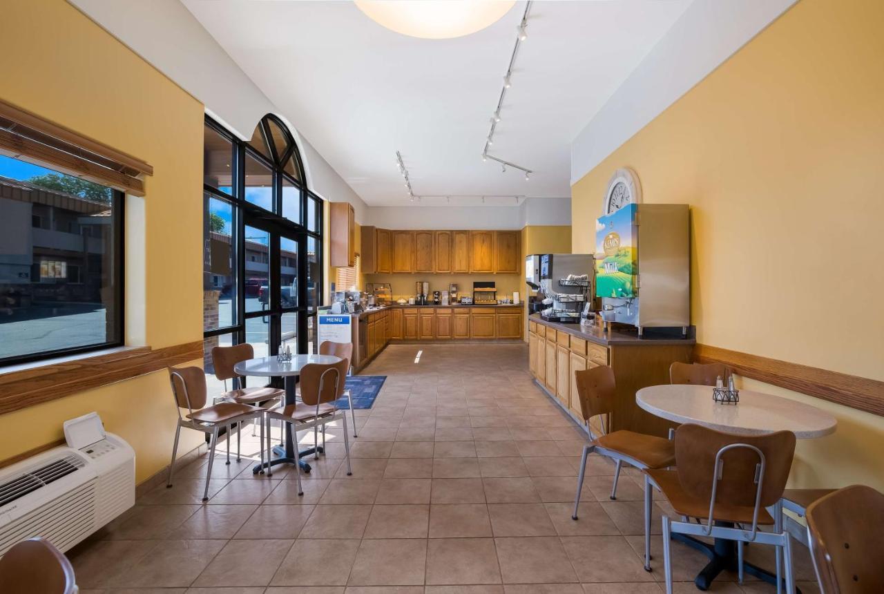 וול Best Western Plains Motel מראה חיצוני תמונה