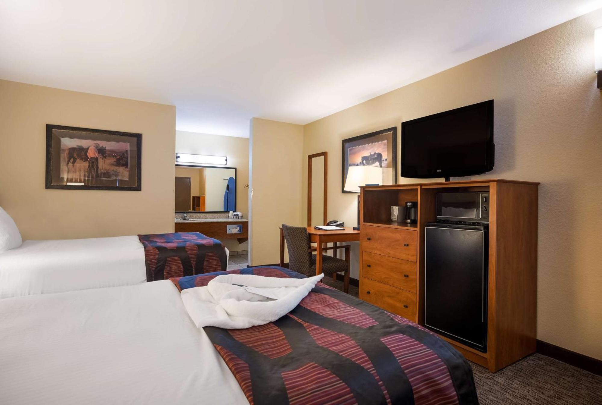 וול Best Western Plains Motel מראה חיצוני תמונה