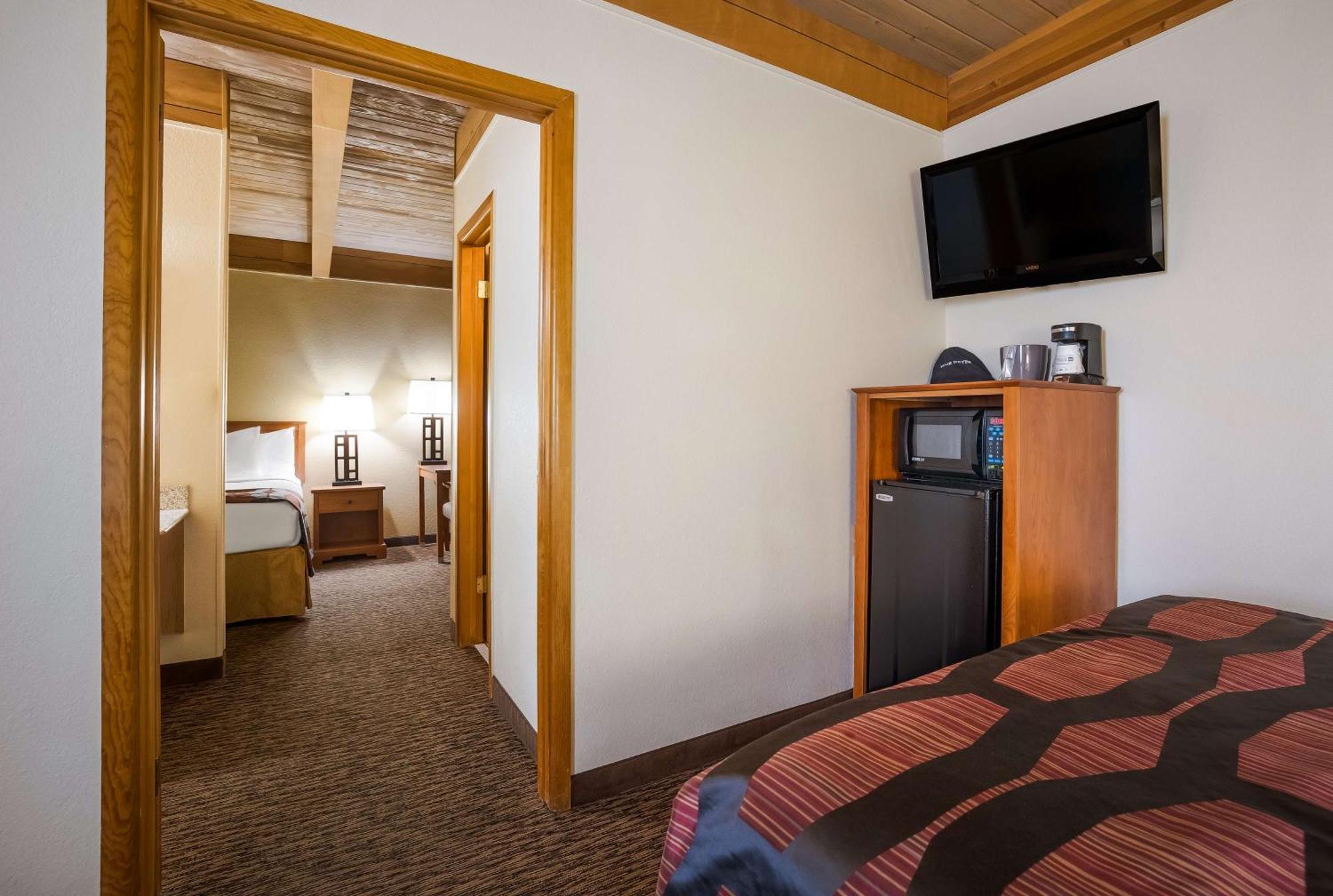 וול Best Western Plains Motel מראה חיצוני תמונה