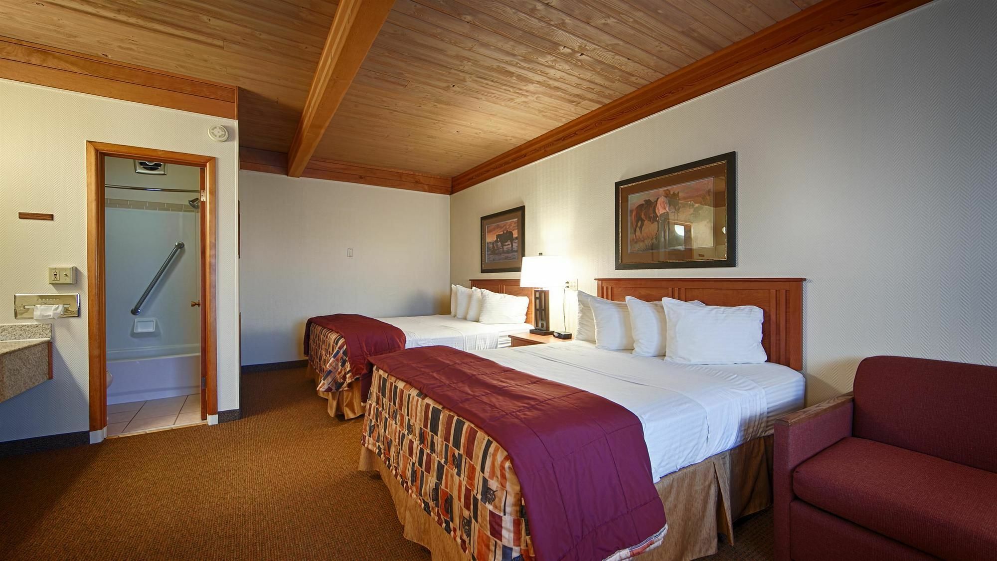 וול Best Western Plains Motel מראה חיצוני תמונה